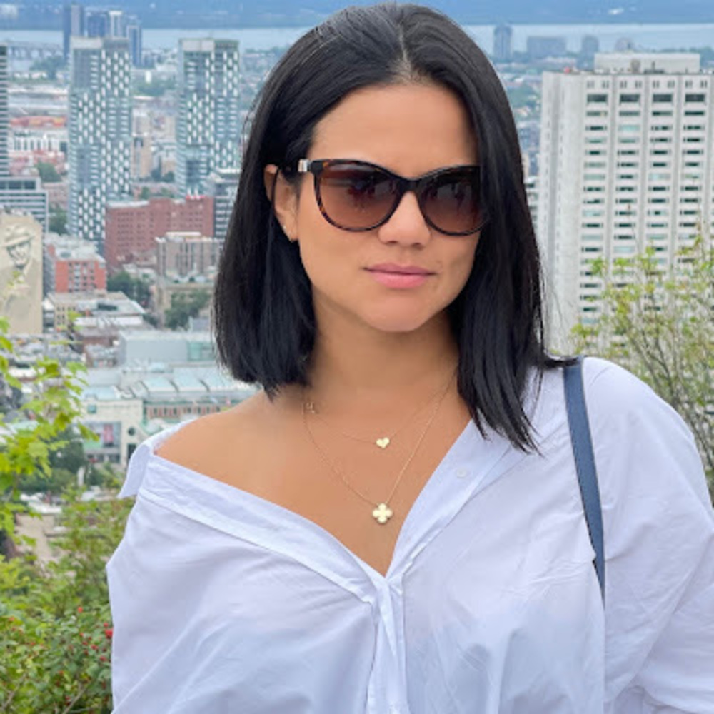 Meet your Posher, Gabriela